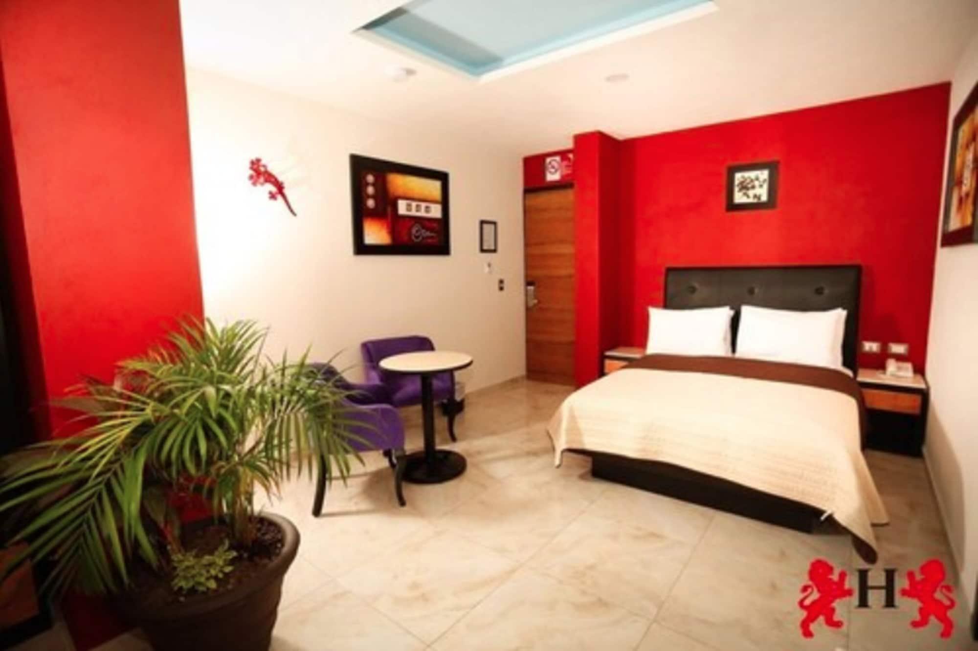 Hotel Leones Puebla Kültér fotó