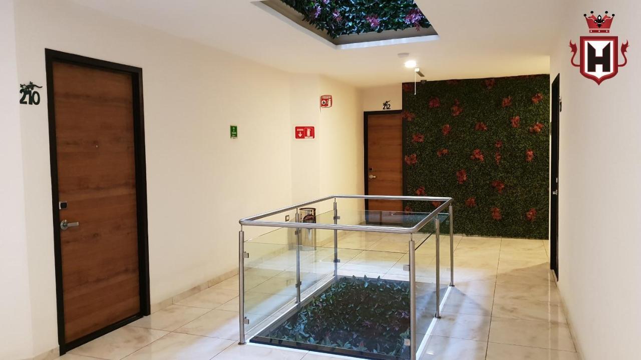 Hotel Leones Puebla Kültér fotó